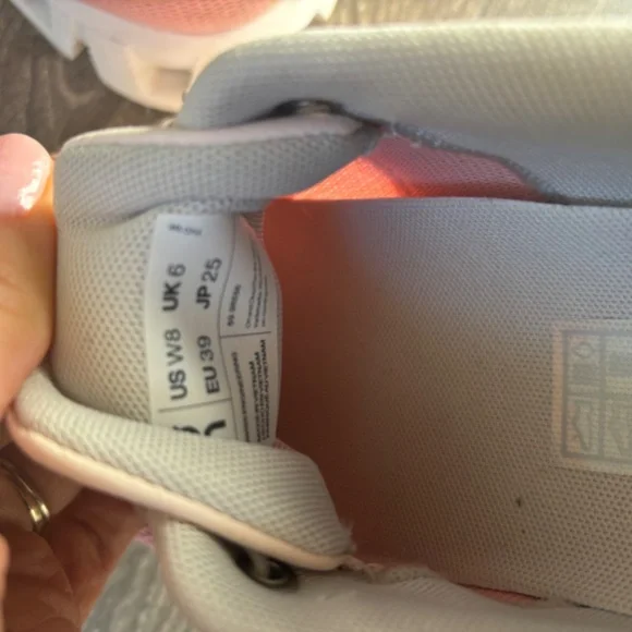 QC RUNNERS - Picture 5 of 5